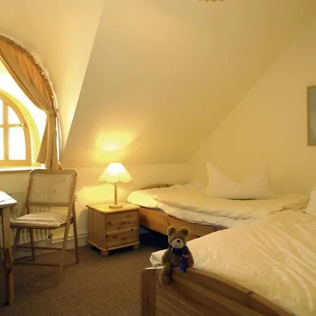 Feriehus In A Thatched House By The *