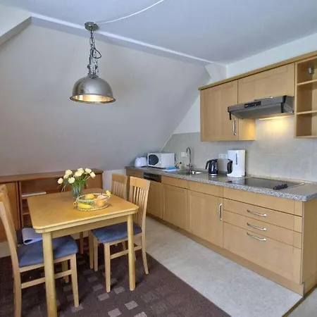 In A Thatched House By The * Wulfen auf Fehmarn