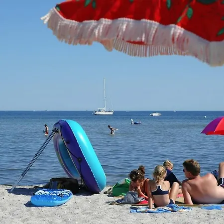 In A Thatched House By The Feriehus