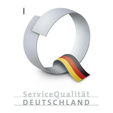 Feriehus In A Thatched House By The *